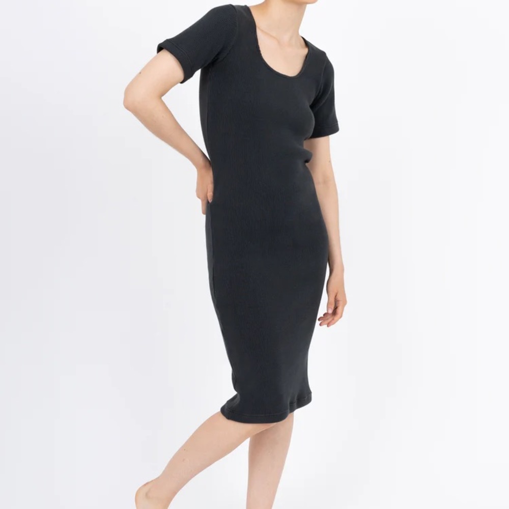 ILANA KOHN COMFY CHIC DRESS
FADED BLACK L-XL FIT